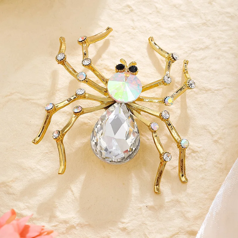 

SKEDS Exaggerated Crystal Classic Design Spider Brooches Pins For Women Men Rhinestone Luxury Vintage Decoration Badges Buckles