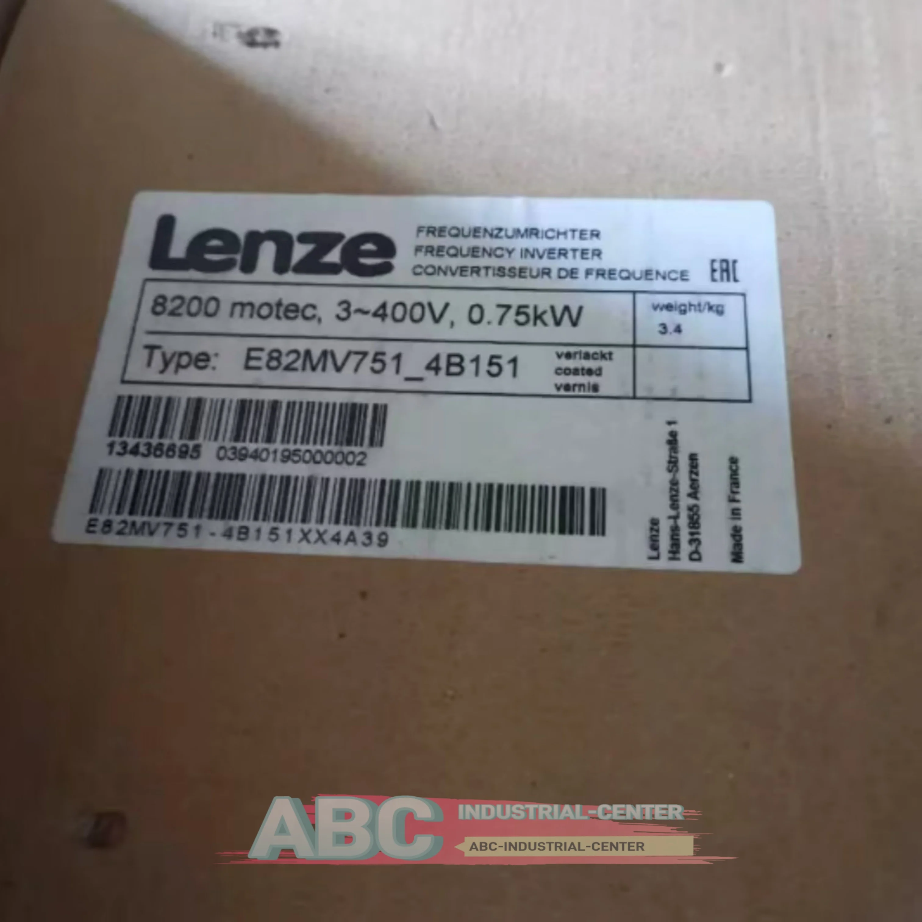 

Frequency converter E82MV551-4B001 100%NEW E82MV551-4B151