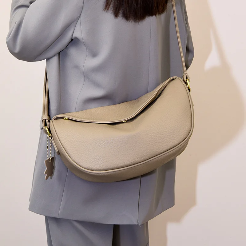 Spring and Summer Large Capacity Casual Shoulder Tote Bag Pure Color Versatile Crossbody Dumpling Bag for Women