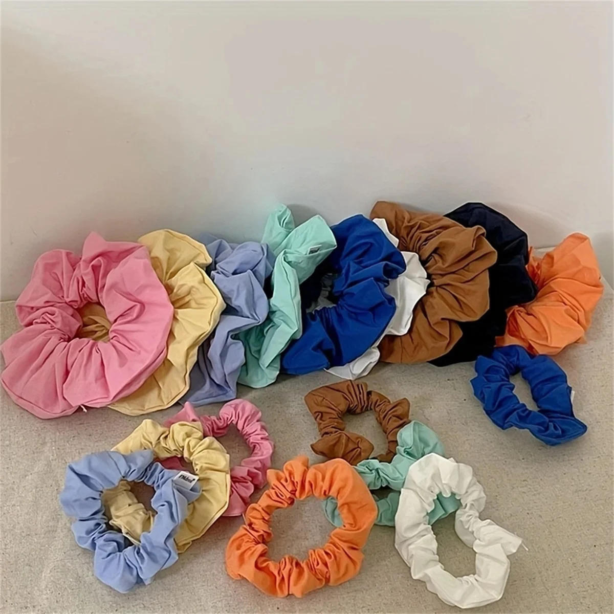 Large Skinny Scrunchies Summer Plain Color Fabric Hair Tie Elastic Hair Band Ponytail Holder Sweet Simple Women Hair Accessories