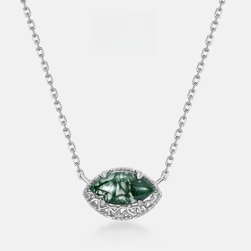 

Green Moss Stone Necklace for Women S925 Silver Plated 18K Gold PT950 Platinum Natural Water Grass Agate Collarbone Chain