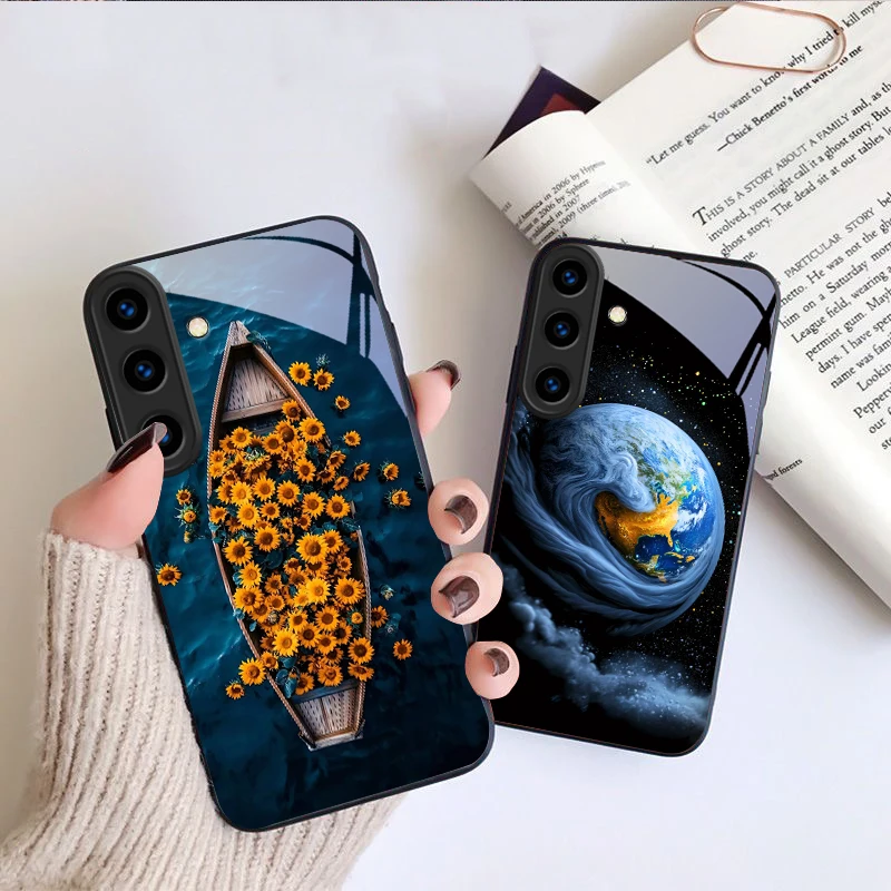 Warm orange halo tree For Samsung Galaxy S24 FE S23 S22 S21 S20 Plus S26 Ultra S25 Edge S25+ S24+ 22+ Black Glass Phone Case view 4