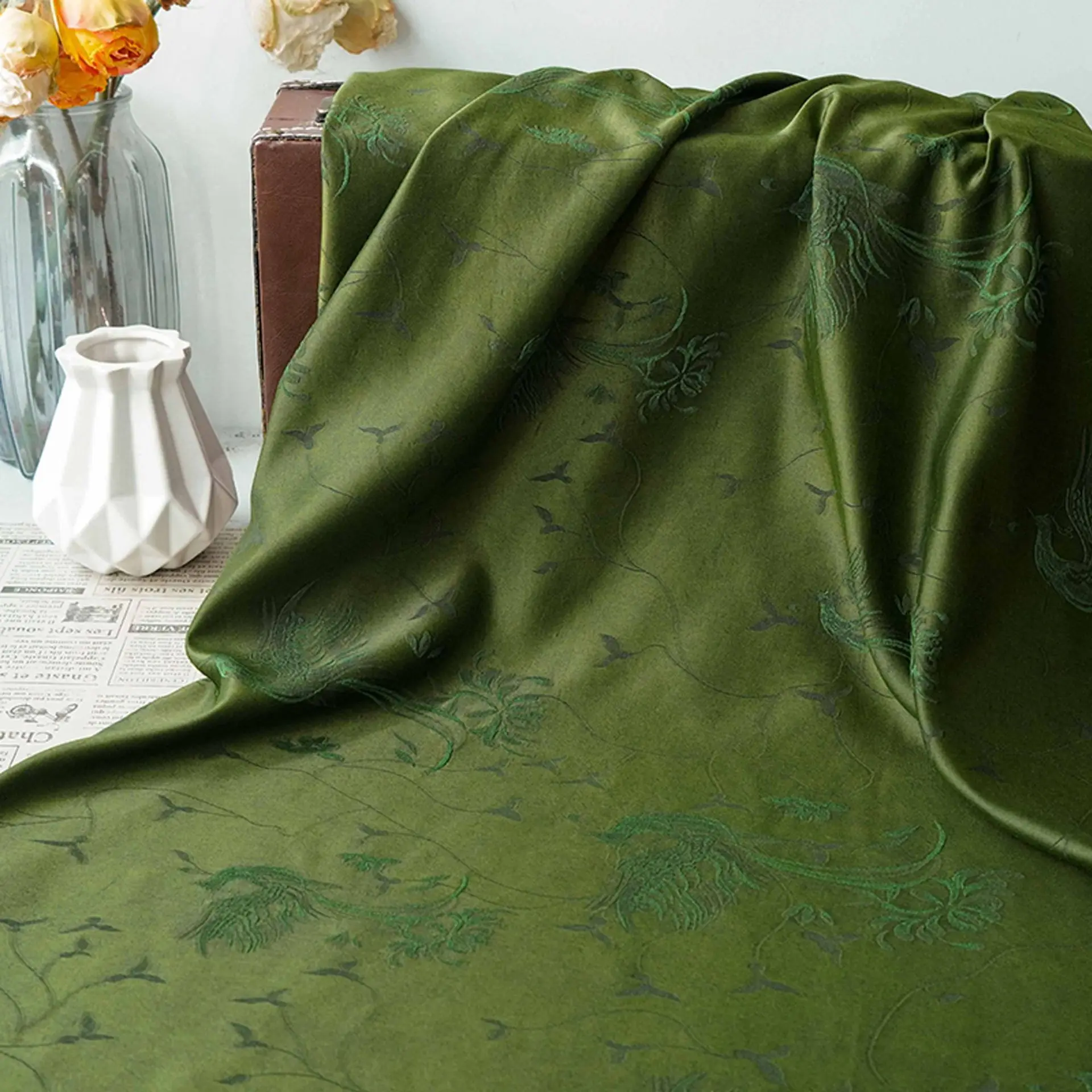 

Chinese Style Dark Green Jacquard Cheongsam Fabric Retro Hanfu Dress Gown Handcrafted Sewing Fabric
