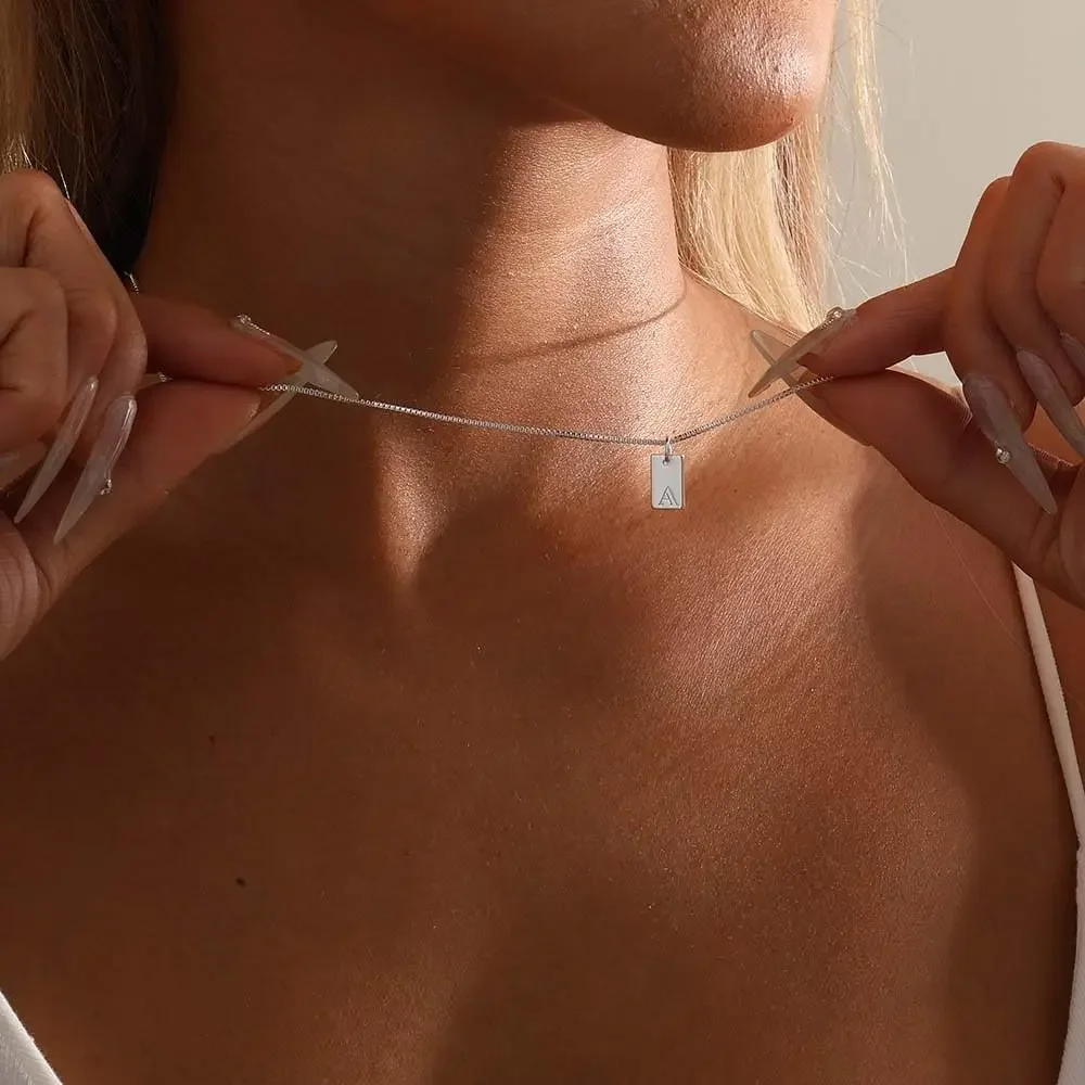 Collane iniziali per donna Collana con lettere placcate in argento Collana con nome in argento delicato Collane con ciondolo con etichetta iniziale personalizzata