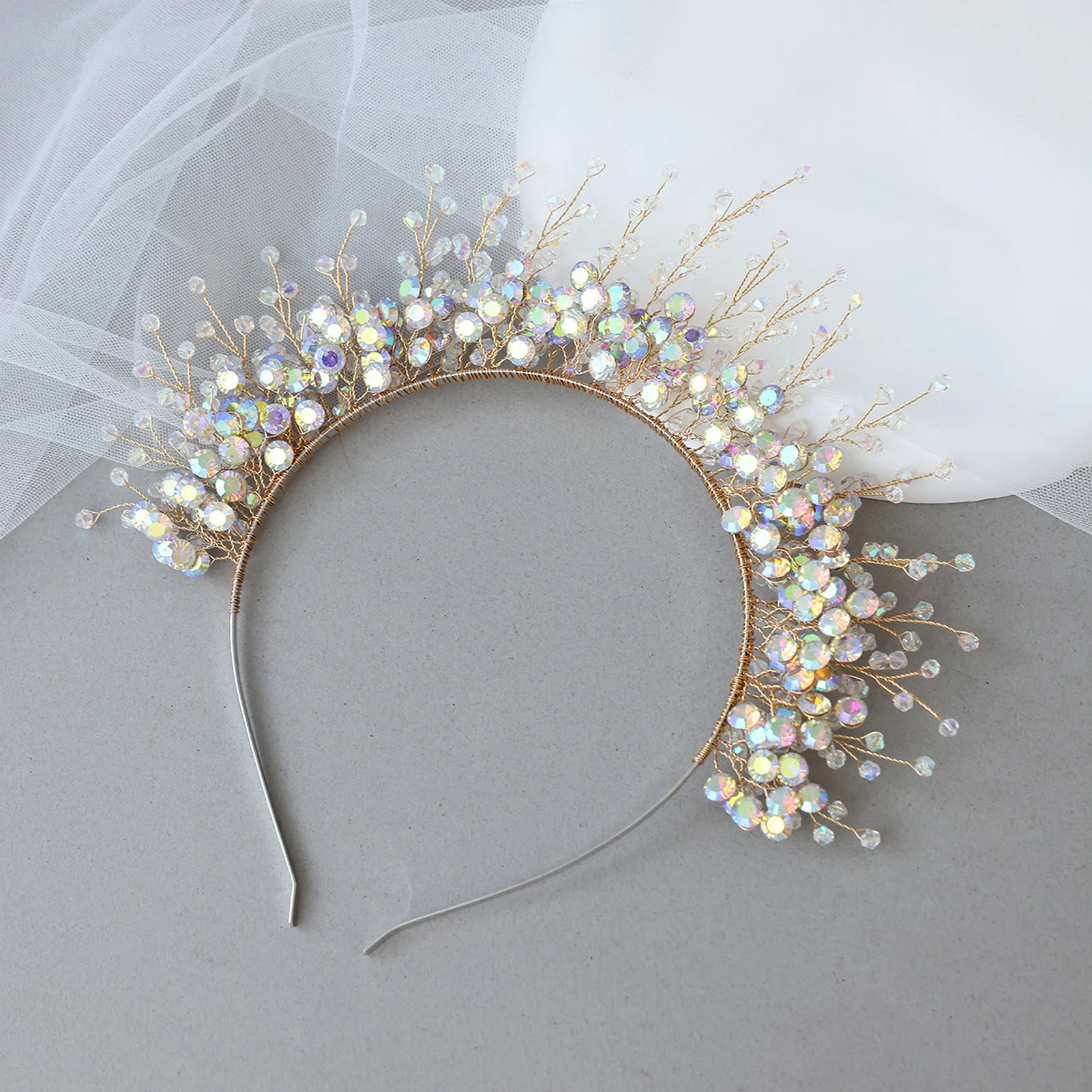 

Женская повязка для волос с кристаллами и стразами, свадебный аксессуар, элегантный дизайн для невесты и вечеринок