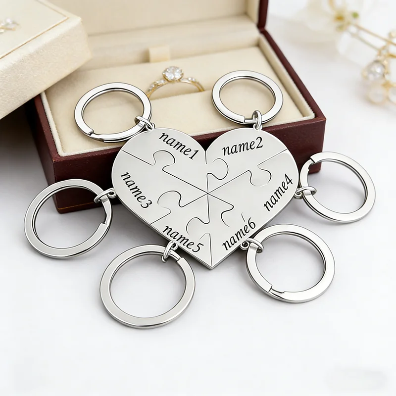 

Customized Heart Shape Splicing Name Pendant Keychain Stainless Steel Personalized For Men Women Family Jewelry Birthday Gifts