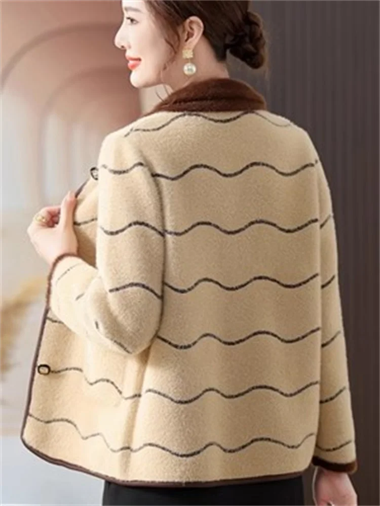 2023 New Spring Autumn Young Mom Wearing Knitted Fashion Loose Lapel Coat Middle-aged Old Women Small Fragrance Short Cardigan