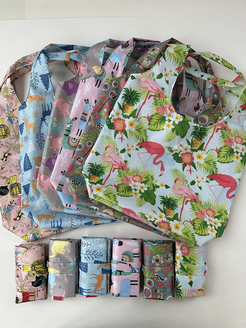 

Модная многоразовая сумка с красивым узором, легкая складная ручная сумка для хранения, экологически чистая, устойчивая, прочная сумка из полиэстера