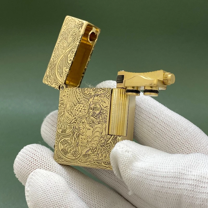 

Латунная керосиновая зажигалка с боковым шкивом, выдолбленная из цельной меди, креативный и персонализированный инструмент для прикуривателя с откидной крышкой