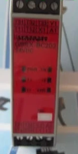 

Parts for safety relay G9SX-BC202-RC G9SX-BC202-RT