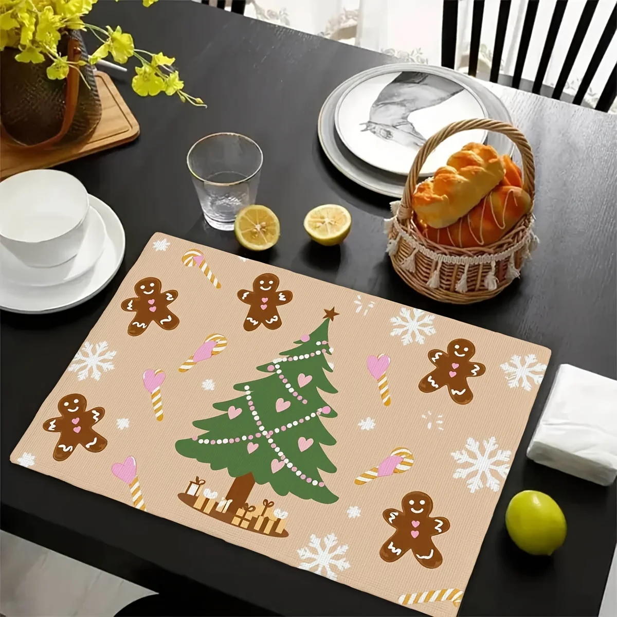 

VIKAMA 4PC Christmas Gingerbread Man Placemat Waterproof Insulated Christmas Tree Snowflake Cute Pattern Placemat