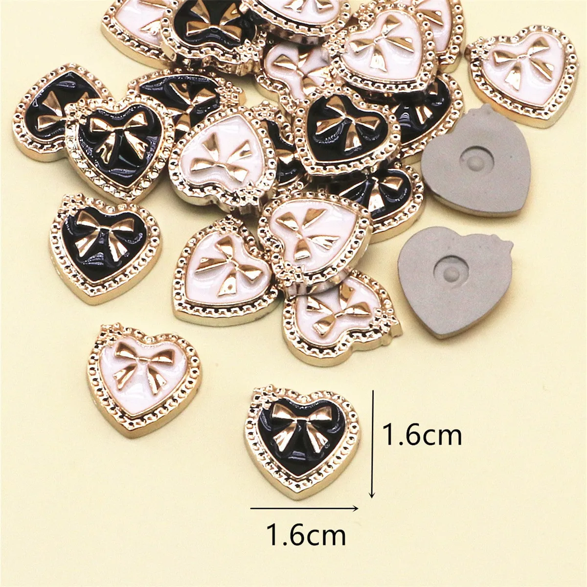 30pcs Resin Black and White Enamel Heart Bow Flat Back Cabochon Diy Jewelry Craft Decoration Accessories