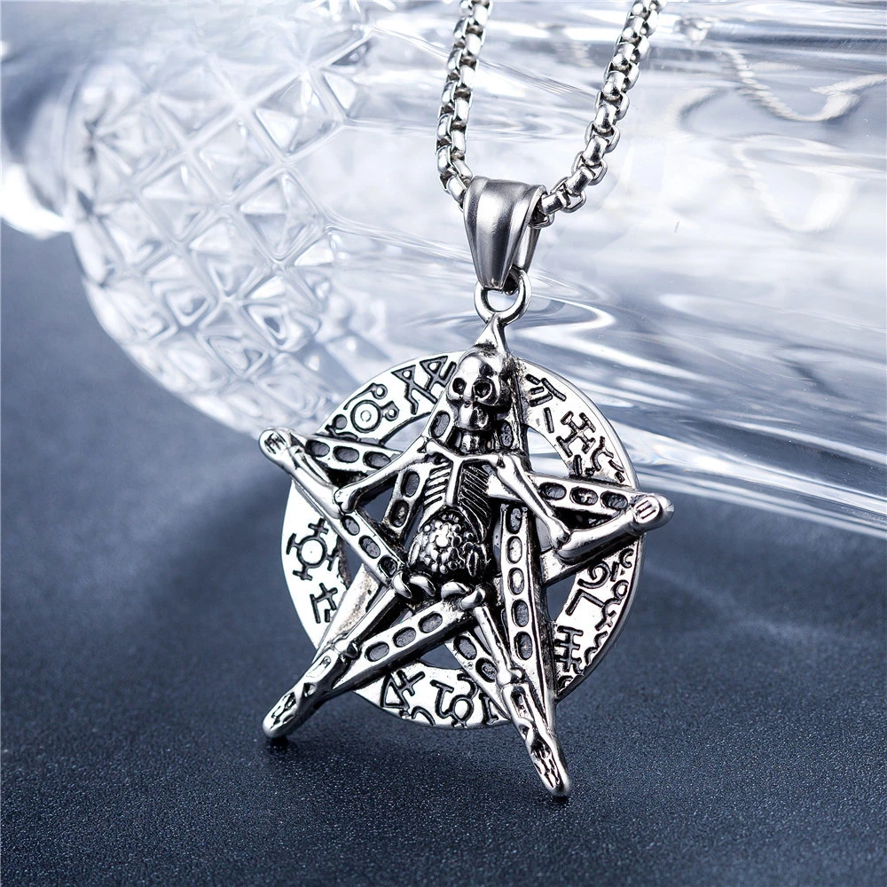 European and American Vintage Personality Pirate Skull Head Stainless Steel Pendant Hip Hop Hell Ghost Men's Necklace