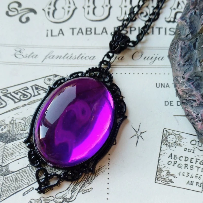 New Vintage Red Quartz Crystal Necklace Men's And Women's Talisman Pendant Classical Style Jewelry Accessories - Image 5