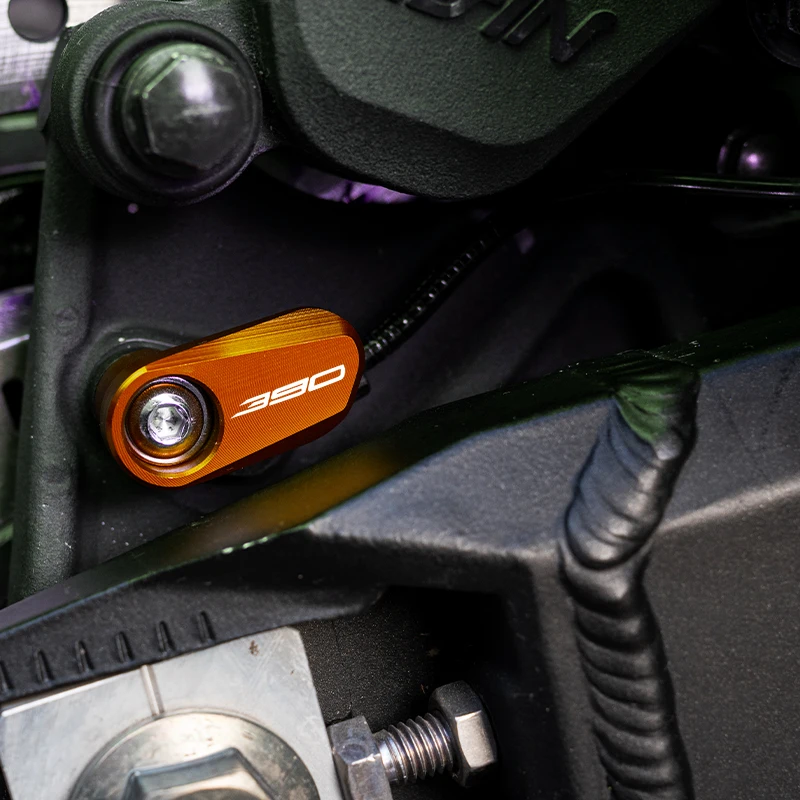 KTM 390アドベンチャー 390ADVデューク 390 125 250 2024 RC390 2019-2024 オートバイ フロント リアホイール ABSセンサー保護ガードカバー