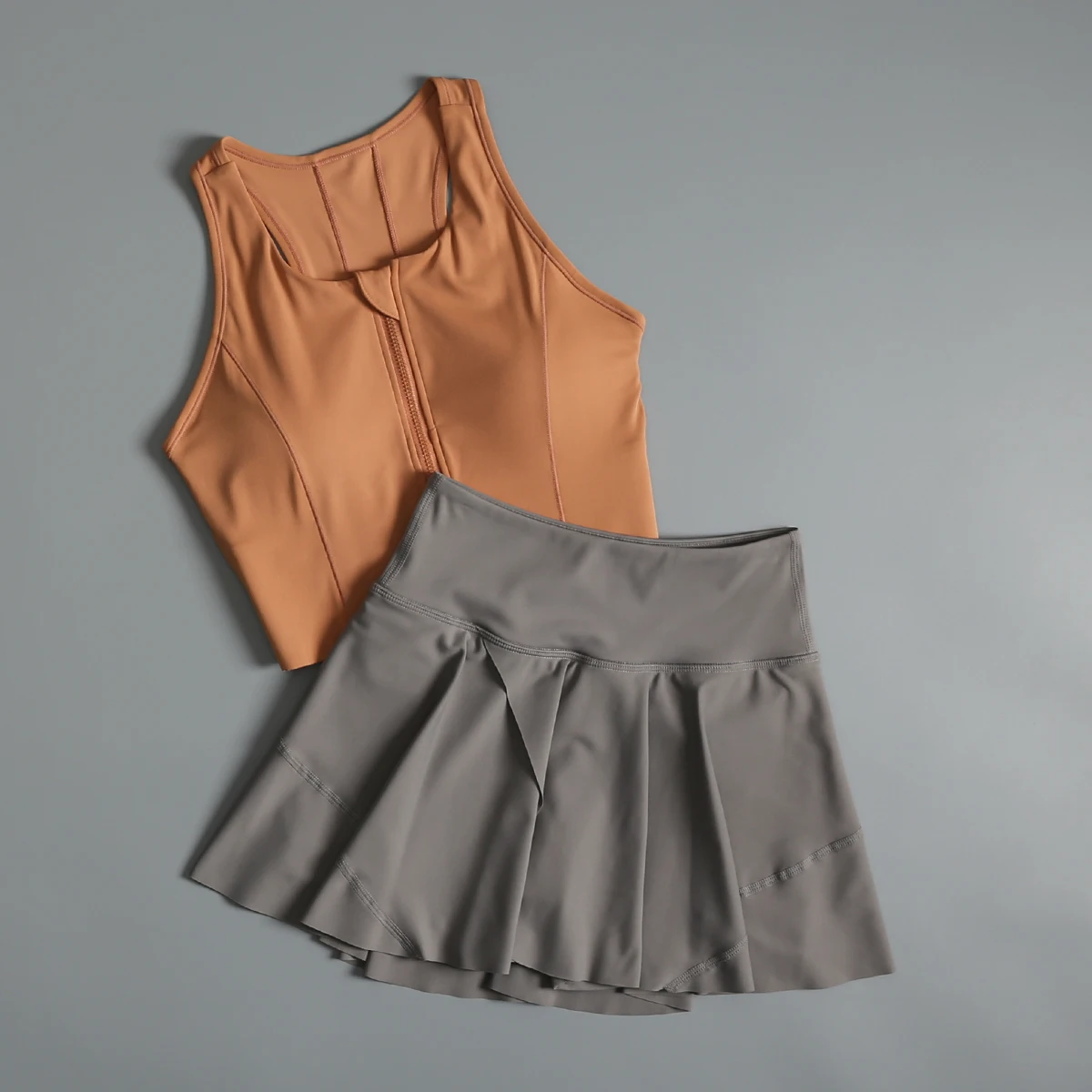 Traje deportivo de tenis para mujer, traje de yoga de secado rápido, chaleco, entrenamiento de Pilates, fitness, moda, falda ajustada de bádminton