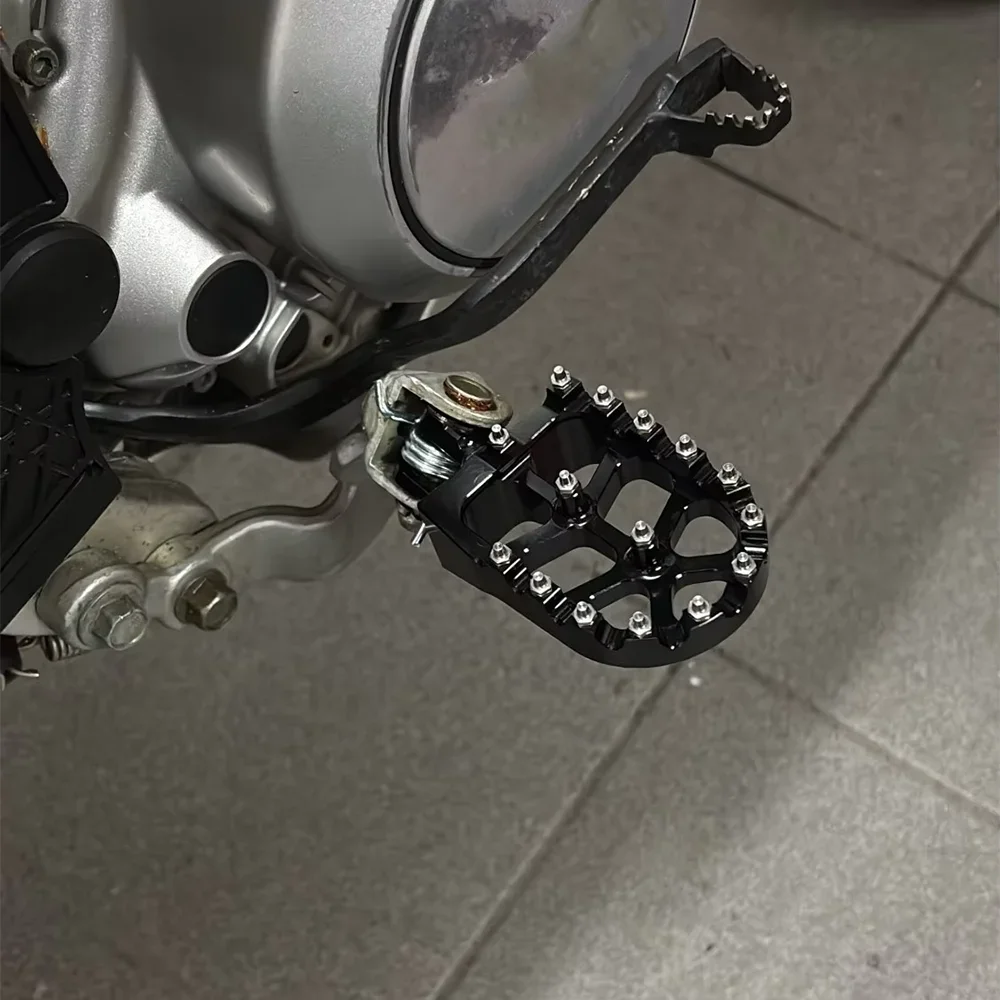 Motorcycle With Nails Foot Pedal Modification Pedal For Yamaha TENERE XT 660 Z R XTR XTZ XT 660Z XT660Z XTZ660 XT660R TTR600