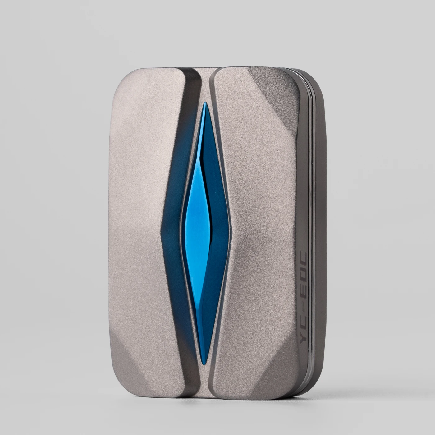 YC EDC エンプティマウンテン チタン製 無制限プッシュスライダー フィ