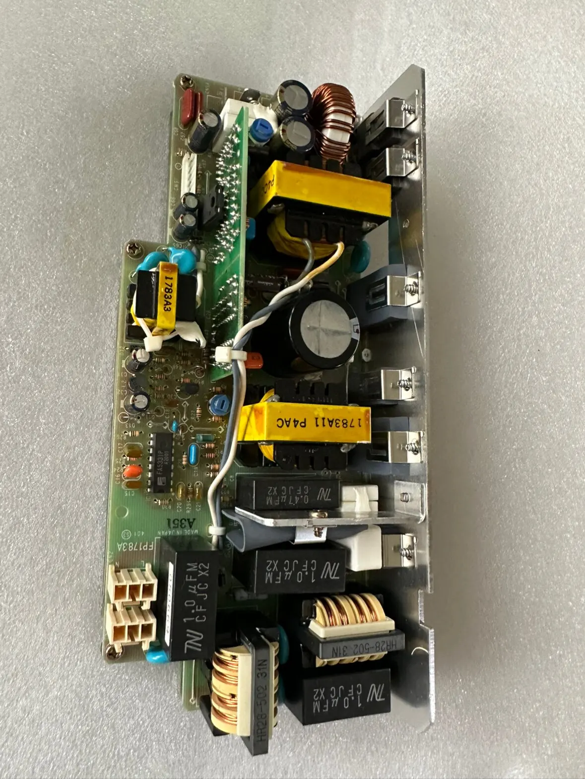 Disassemble second-hand, power supply FP1783A BX microscope power supply 12.3V 9.17A