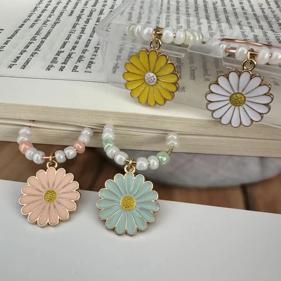 1/5/10/20/50/100pcs Premium Gift Set of Handmade Daisy Bookmarks with Beads, 4 Large U-Shaped Paper Clips with Shiny Mini Pearl