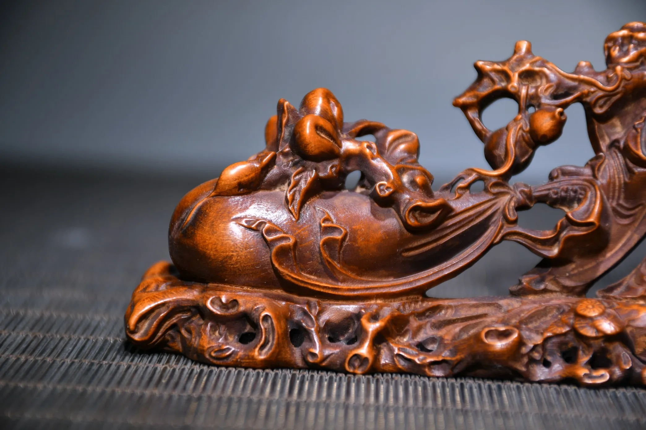 Laughing Buddha Maitreya Buddha Sculpture Statue Handmade Wood Carving Miniature Decoration Home Interior Small Statue