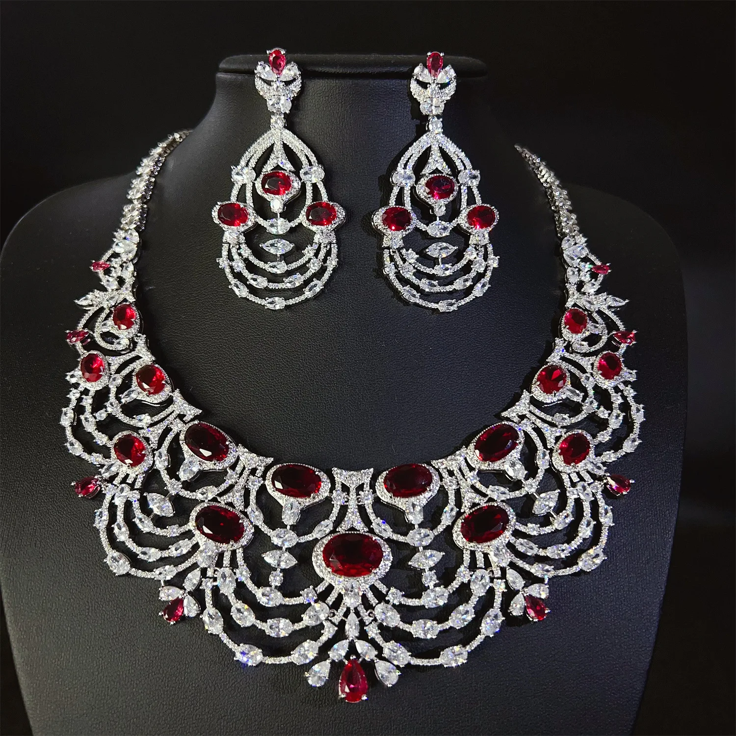 2025 New Noble Popping Blue Jewelry Set Necklace Earrings Stunning Nigerian Women Wedding Holiday Gift Prom Travel M-764