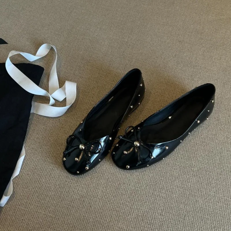 Ladies Single Shoes Bowtie Flats Patent Leather Loafers Women Round Toe Roll-Up Shoes Woman Bridesmaid Flat view 3