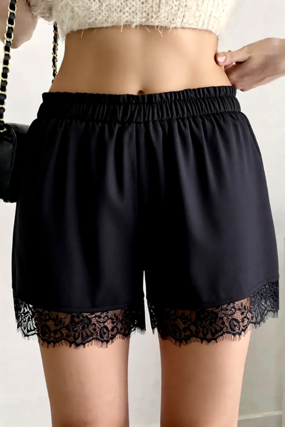 ربيع وصيف جديد إمرأة أسود السراويل مثير عارضة الدانتيل تقليم تنحنح مرونة الخصر تصميم سلامة السراويل اليومية تنوعا قيعان