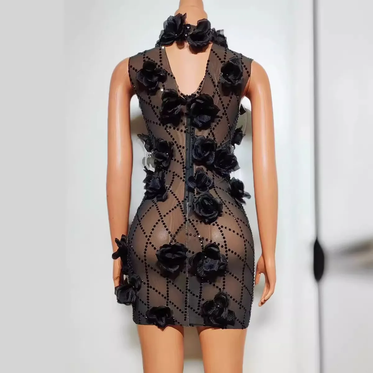 Sleeveless Side Hollow Design Temperament Hip Wrap Waist Stage Performance Dress Suit Chic And Sweet Evening Elegant Ball Gowns