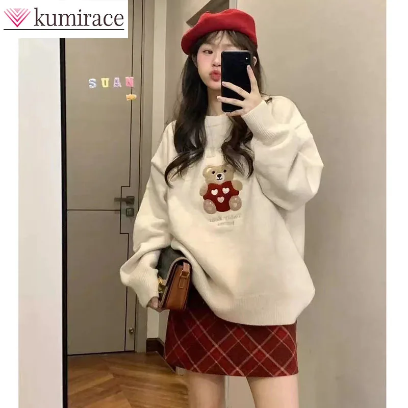 Retro Embroidered Sweater Women's Autumn/Winter Stylish Loose Round Neck Knitted Sweater Checkered Short Skirt Two Piece Set