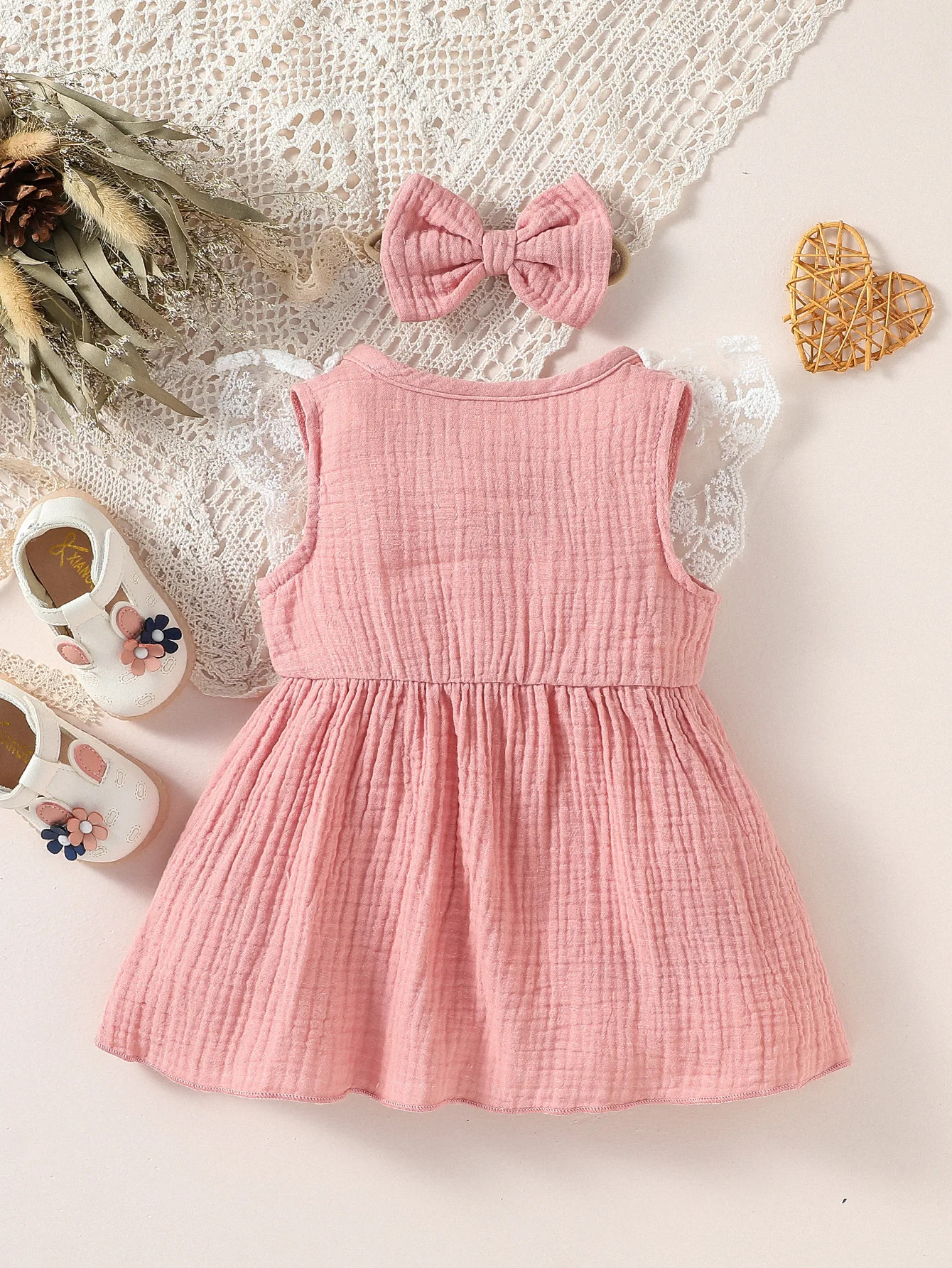 Solid Baby Girls Sleeveless  SLace Summer&Spring With Bowknots - Round Neck Vintage Dress