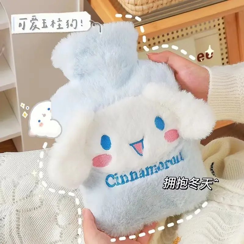 Sanrio butelka na gorącą wodę Hello Kitty Kuromi Cinnamoroll Melody wielokrotnego użytku zmywalna grzewcza pluszowa torba na gorącą wodę prezenty