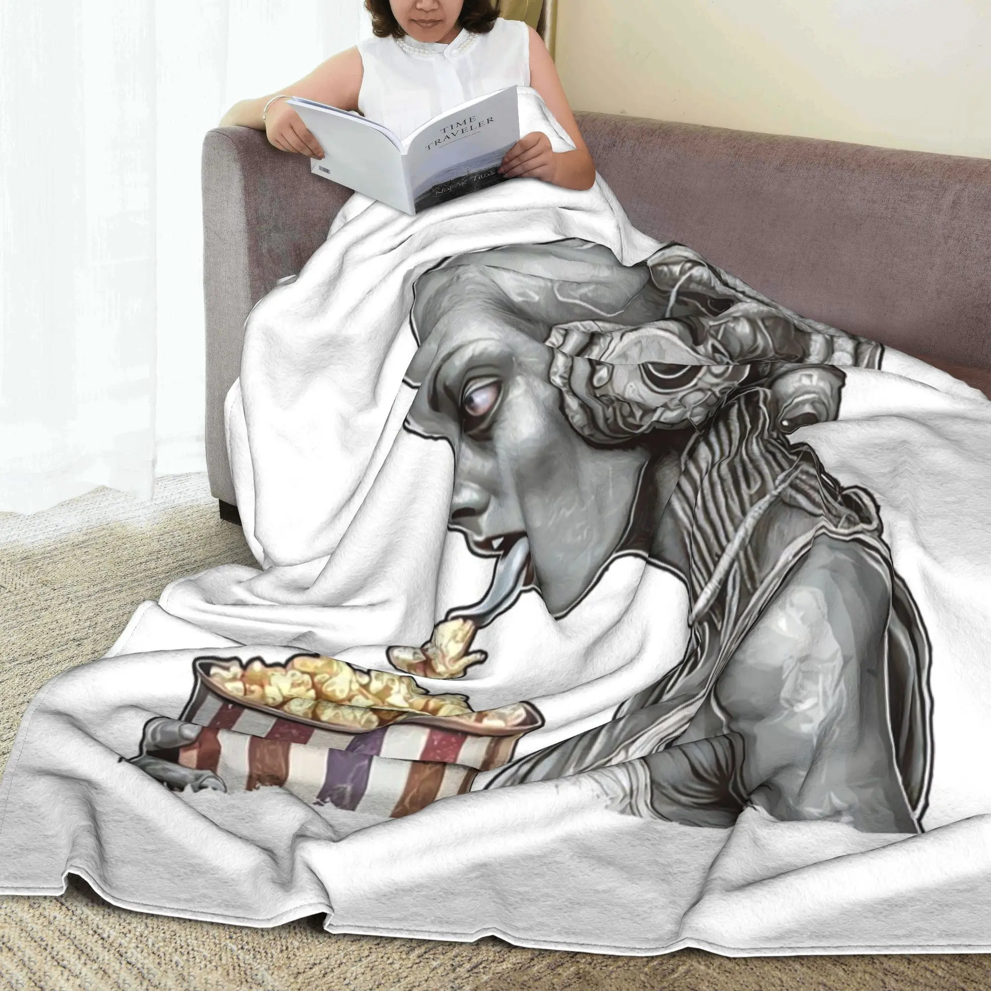 Sexy Alien Girl Devouring Popcorn Retro Sci-Fi Pin-Up Art Blanket Lightweight Flannel Throw Blanket for Couch Bedding Outdoor