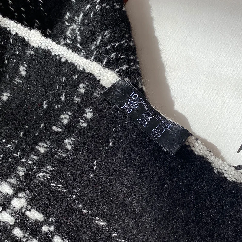 Ele Sciarpa Camere in tessuto stretto Semplice Bla Bianco Inverno Faion da donna Versatile Calore puncholo Coreano Sle