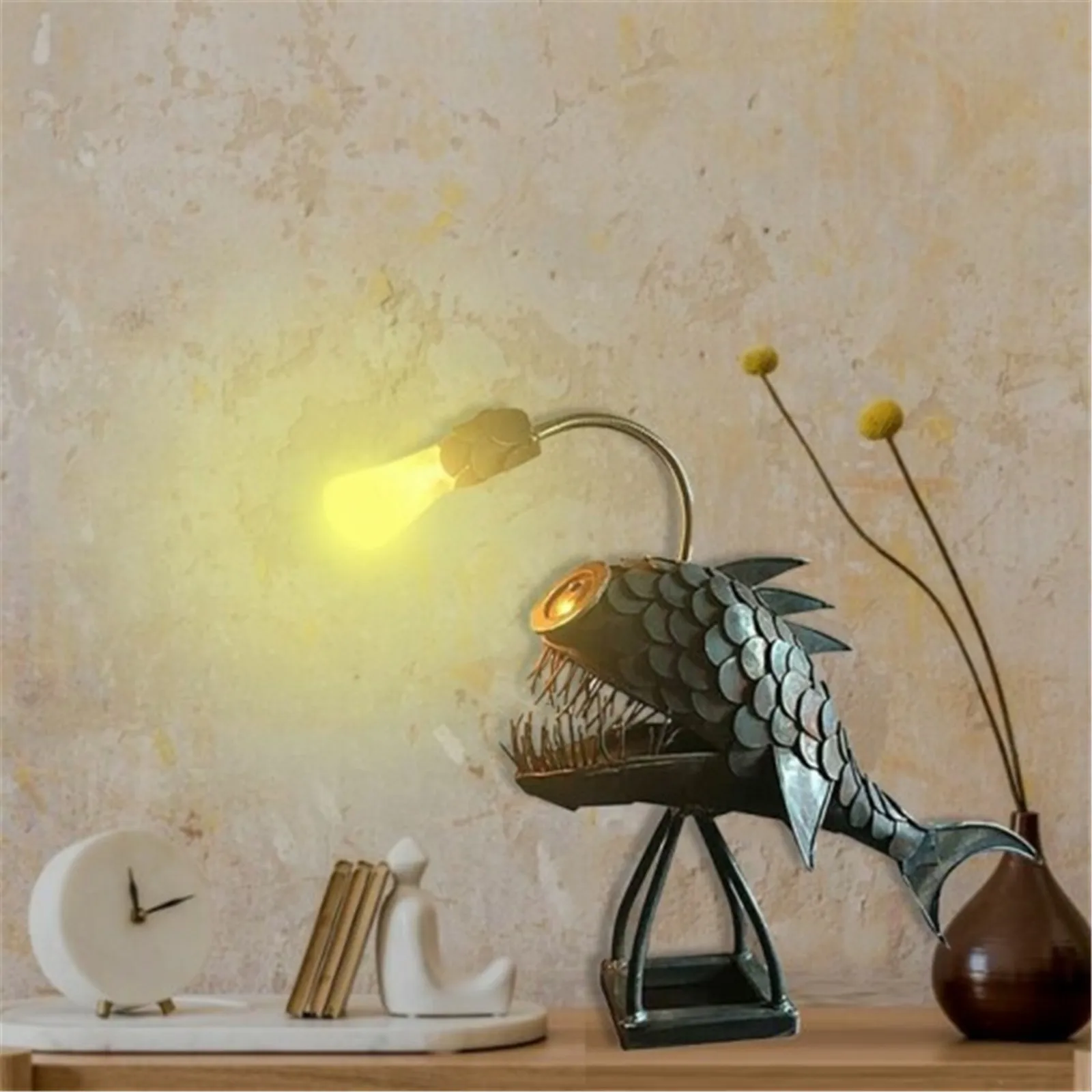 Retro Table Lamp Angler Fish Night Light Flexible Lamp Artistic Table Lamps For Home Bar Cafe Home Art Decorative Ornaments