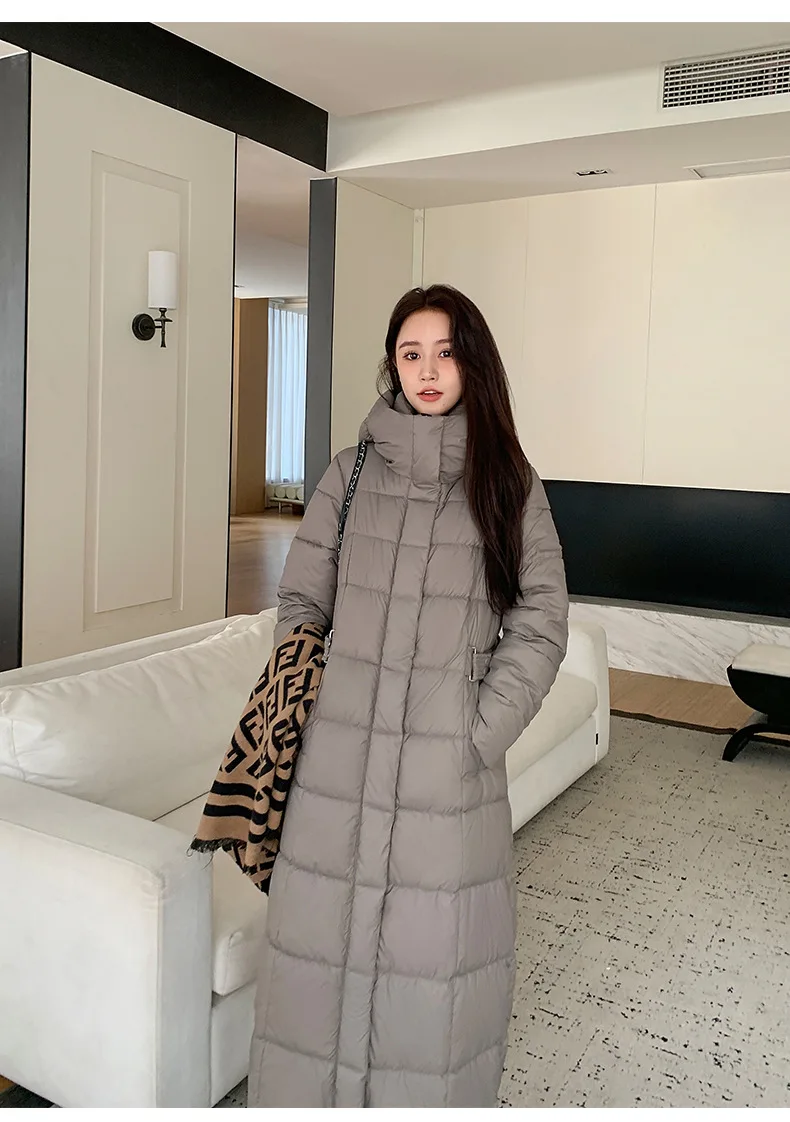 Winter Ladies Long Warm Down Jacket Big Size Puffer Outwears Thicken Hooded Down Coat Women Light Thin White Duck Jacket Parkas