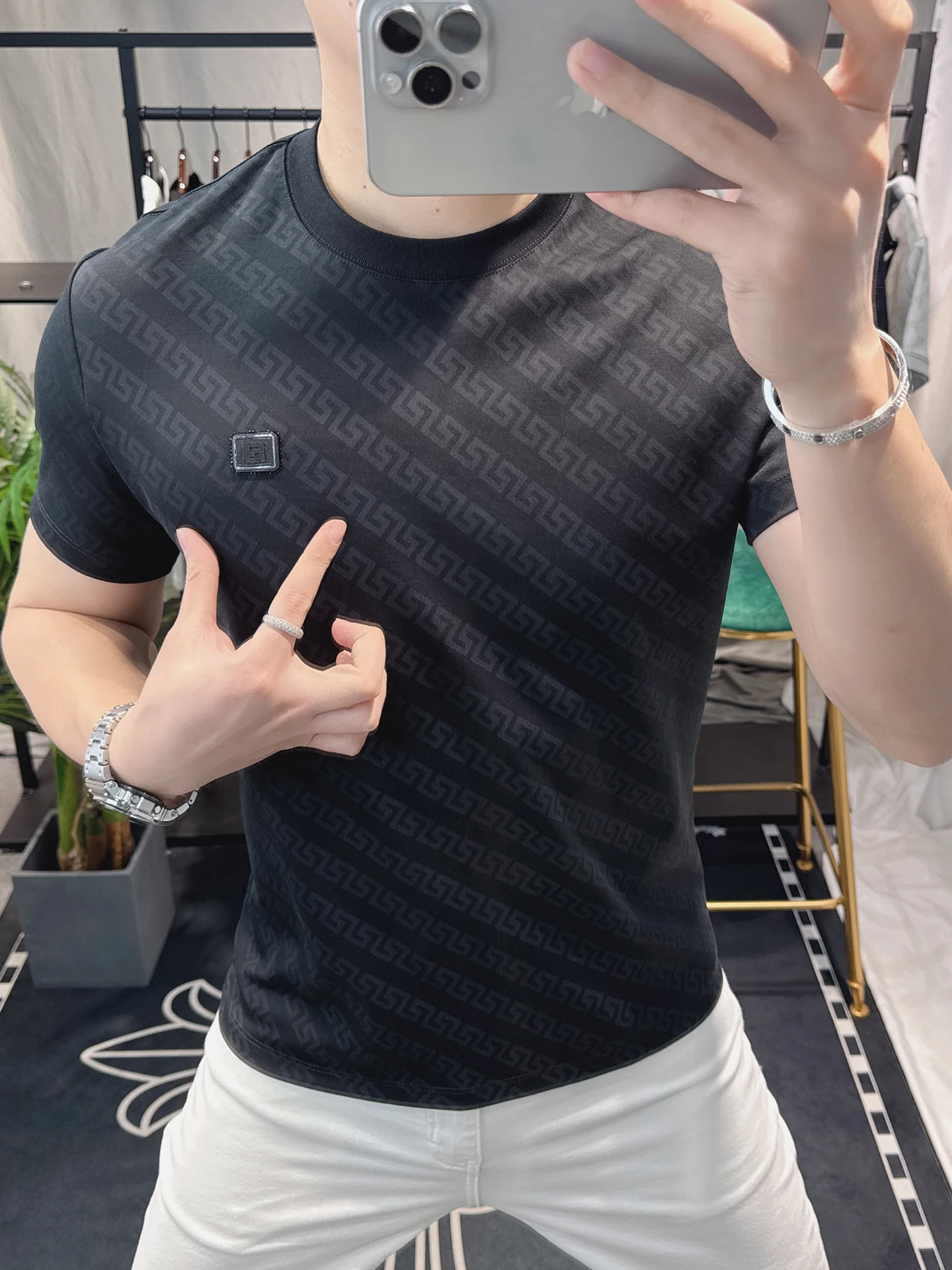 

Модная повседневная мужская футболка с круглым вырезом и коротким рукавом, удобная, дышащая, впитывающая пот, из полиэстера, устойчивого к скатыванию.