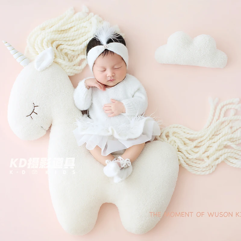 1 قطعة 60 سنتيمتر * 40 سنتيمتر رائعة يونيكورن ألعاب من نسيج مخملي الوليد التصوير الدعامة لطيف محشوة الانتحال تبادل لاطلاق النار لعب الأطفال هدية عيد ميلاد وسادة #3