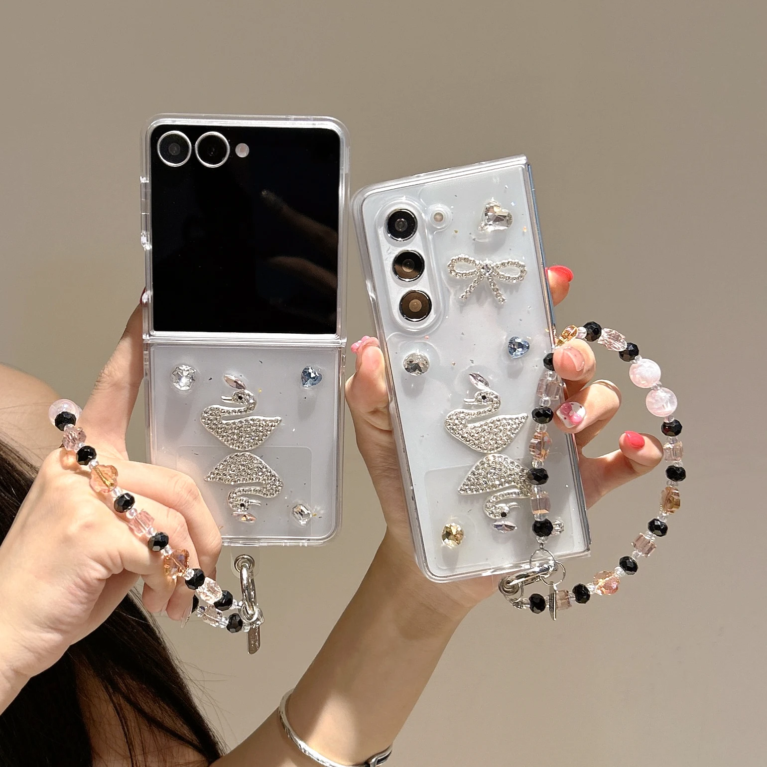 

Luxury Diamond Set Cygnus Phone Case for Samsung Galaxy Z Flip7 3 4 5 6 Noble Women's Folding Case Simple and Elegant