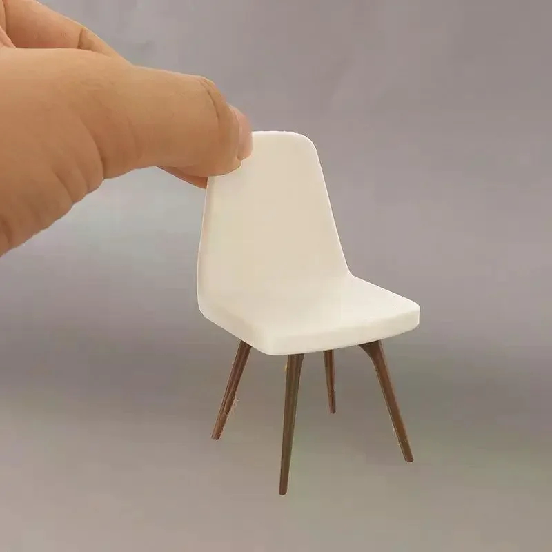 1/12 Miniaturowe krzesło do domku dla lalek, model mebla, akcesoria do dekoracji domku dla lalek, zabawki do udawania dla dzieci, prezent