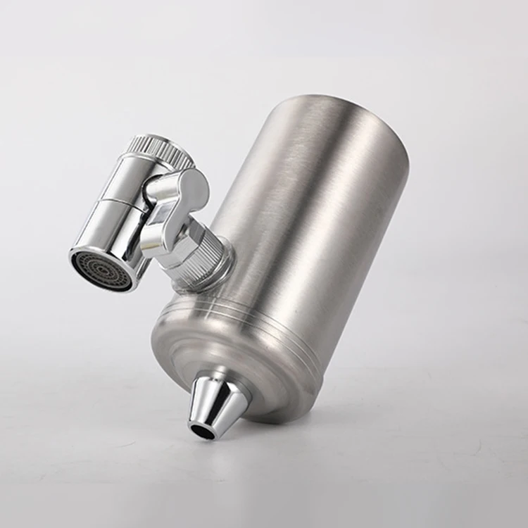 Water Purifier Directly Connected to Faucet Used to Tap Water Filter