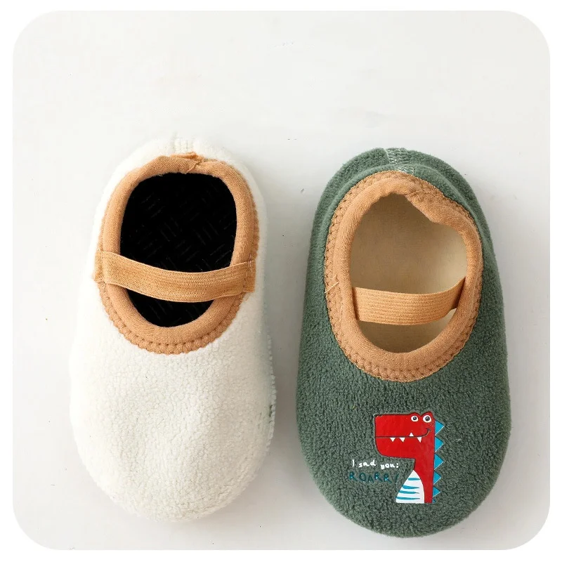 Chaussures pour bébés filles et garçons de 0 à 3 ans, chaussettes de sol chaudes et mignonnes, chaussures d'intérieur décontractées, respirantes, anti-ald, à l'offre elles souples