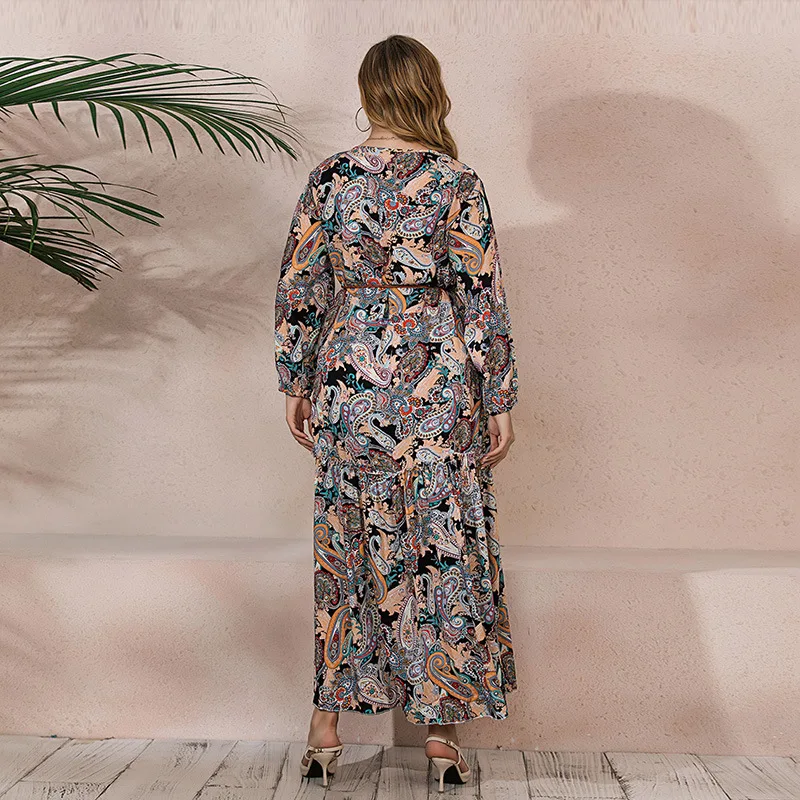 Hot selling retro Paisley oversized dress in spring and summer, chubby mm loose long sleeved large hem extended long skirt