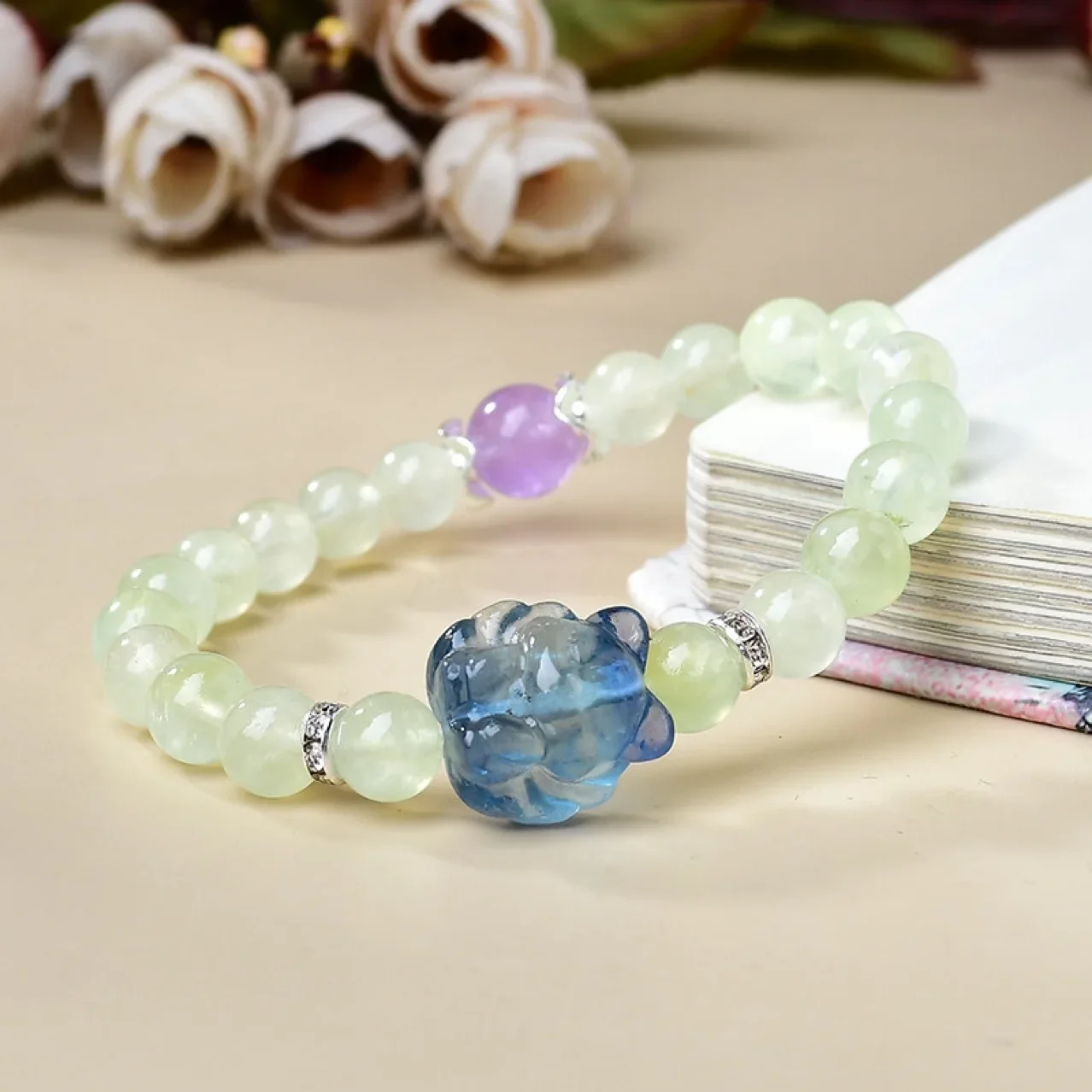 

Natural Grape Stone Fluorite Nine-tailed Fox Crystal Bracelet Women's Light Luxury Fashion Lucky Bracelet, Gift