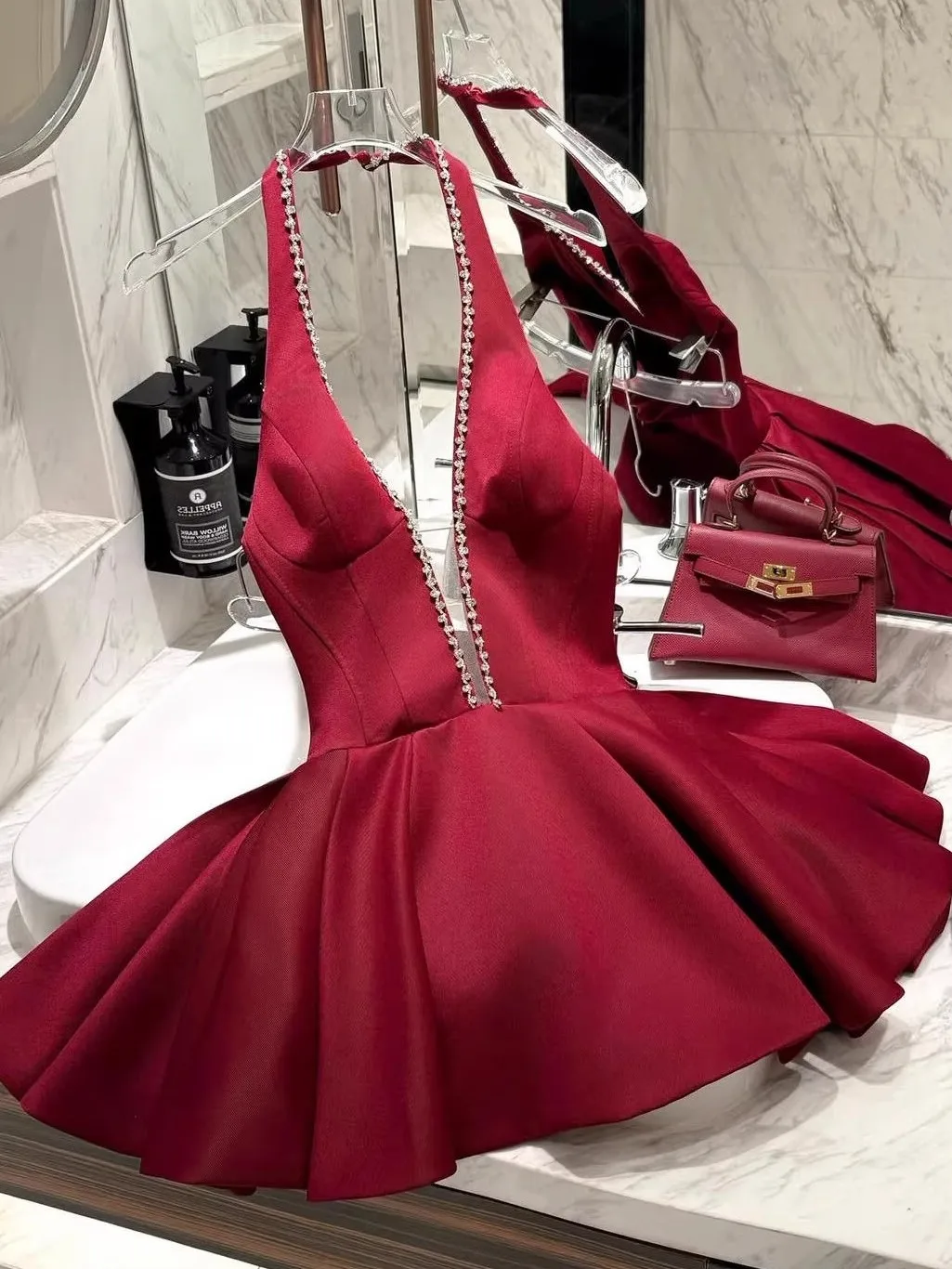 

Красное вечернее платье с кристаллами и изысканной отделкой, женское, с завышенной талией, А-силуэт, роскошный стиль