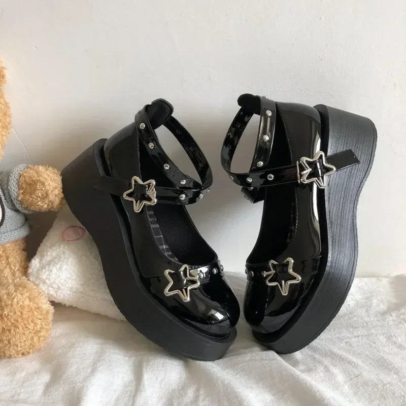 Lolita Shoes Women Platform Pumps Star Buckle Strap Mary Janes Lady Cosplay Gothic Shoes Rivet Lighted Hollow Girl Leather Shoes