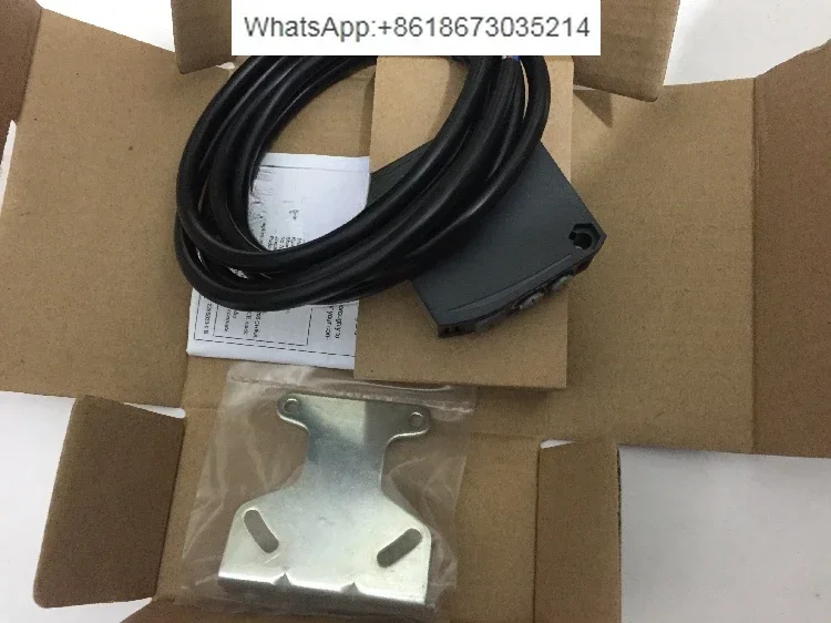 

E3JK-TR12 (TR11 TN11 TP12 TP11 TR13) -C