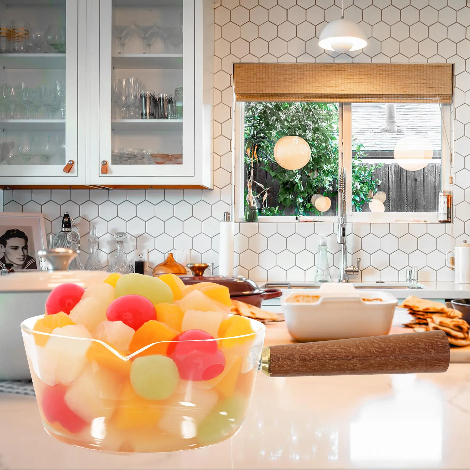 

1 шт. Стеклянная маленькая кастрюля для молока с деревянной ручкой, универсальная кастрюля для завтрака, супов и приготовления пищи, удобная кухонная утварь