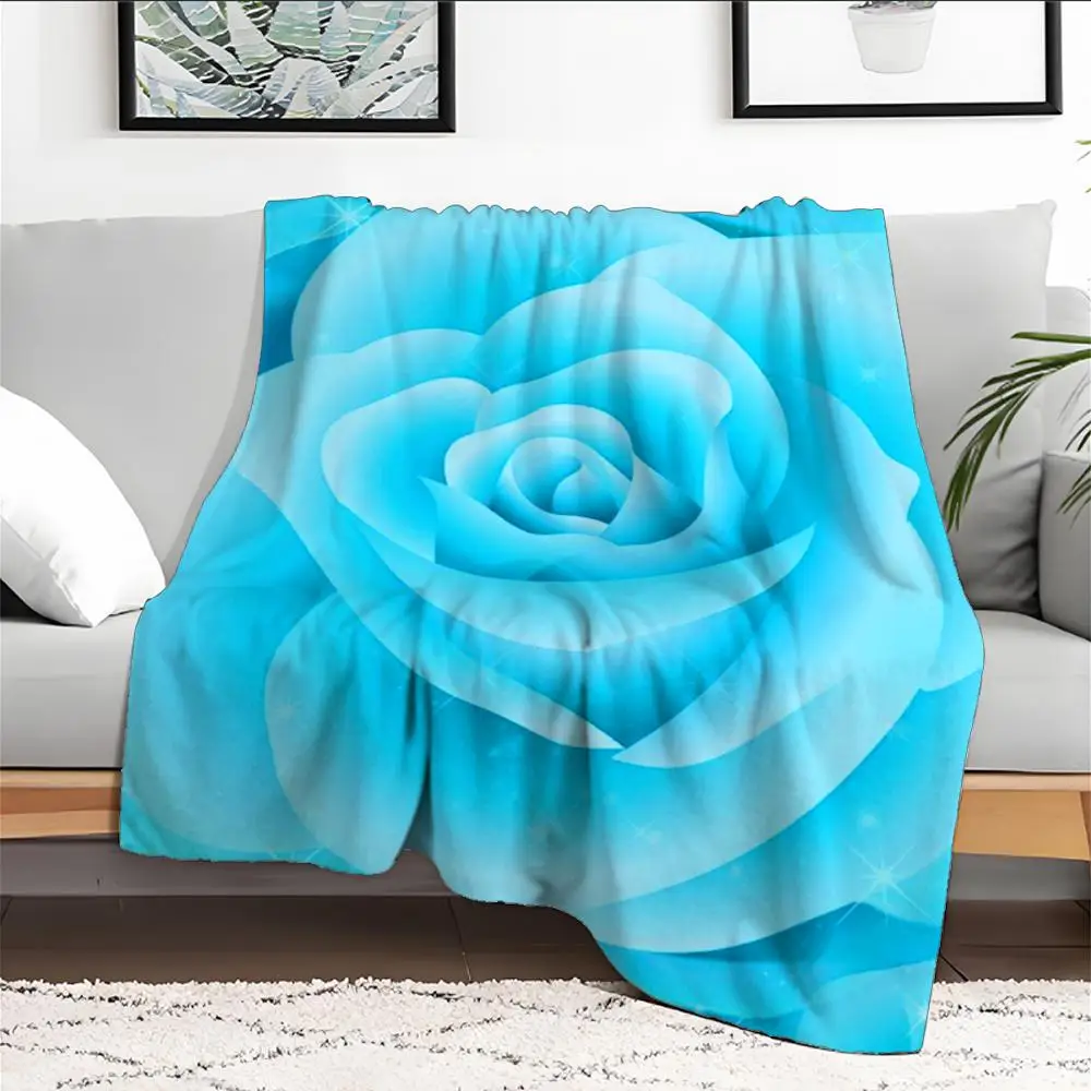 Spring Flower Flannel Blanket, Hand Drawn Botanical Wildflower Throw Blanket, Soft Cozy Decor Blanket For Farmhouse & Garden Lov