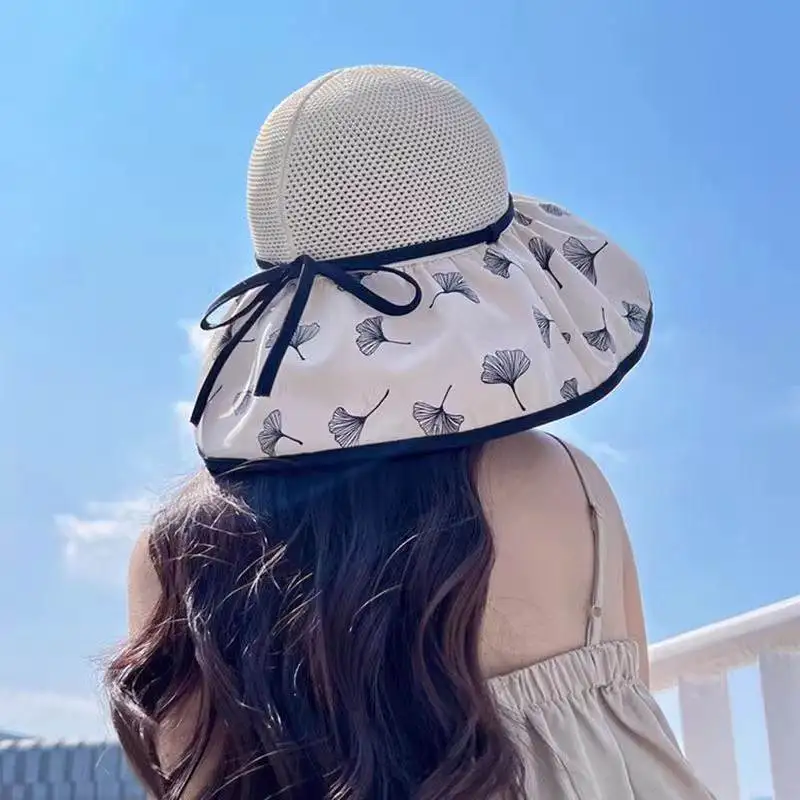 2025 New Women's Beach Hat UV Protection Large Brim Fisherman Style Black Glue Summer Fashionable Versatile Lightweight Socks